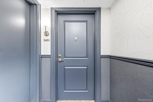 apt-2401-1135 Shelby St, Detroit, MI, 48226-2637 | Card Image