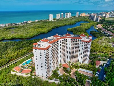 301 - 7575 Pelican Bay Boulevard, Condo with 4 bedrooms, 3 bathrooms and null parking in Naples FL | Image 1