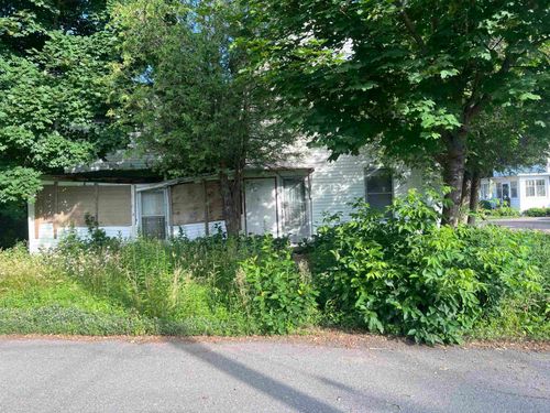 63 Elm St, Oxford, NS, B0M1P0 | Card Image