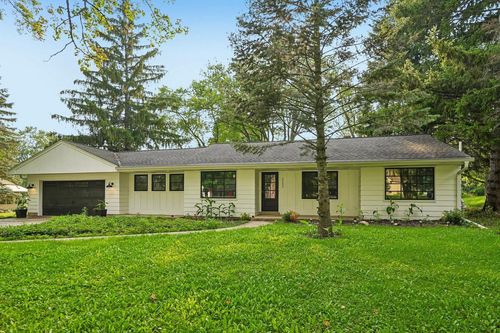 2565 El Rancho Drive, Brookfield, WI, 53005 | Card Image