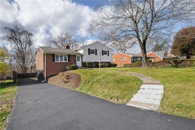 531 Fieldstone Dr, House other with 3 bedrooms, 1 bathrooms and 2 parking in Monroeville PA | Image 3