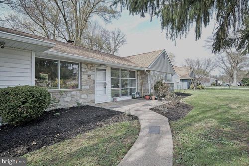 710 Pembroke Rd, JENKINTOWN, PA, 19046-3328 | Card Image