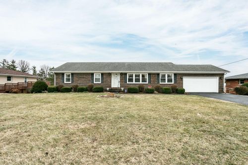 414 Carrigan Dr, Danville, KY, 40422-2402 | Card Image