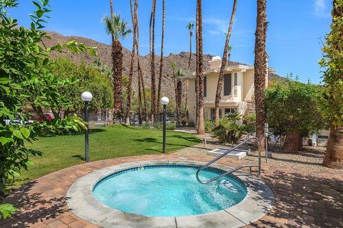 9-290 S San Jacinto Dr, Palm Springs, CA, 92262-6392 | Card Image
