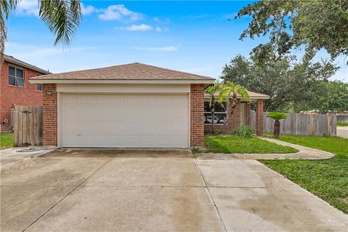 2409 Fuentes Dr, Mission, TX, 78574-3600 | Card Image