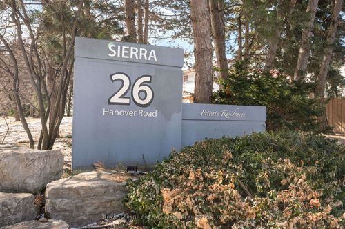 26 Hanover Rd, Brampton, ON, L6S4T2 | Card Image