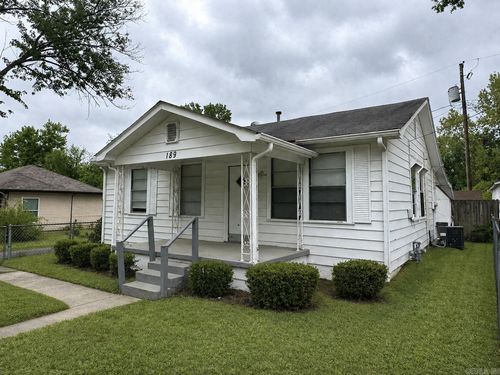 189 Roosevelt Rd, Jacksonville, AR, 72076-4781 | Card Image