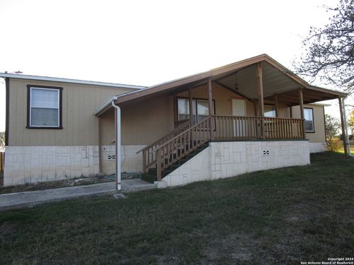 145 County Road 5635, Castroville, TX, 78009-1935 | Card Image