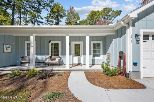 1403 Seafarer Dr, Oriental, NC, 28571-9652 | Card Image
