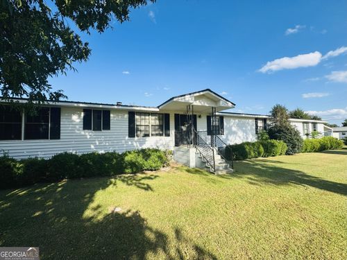 391 S Brown Ave, Sycamore, GA, 31790-3520 | Card Image