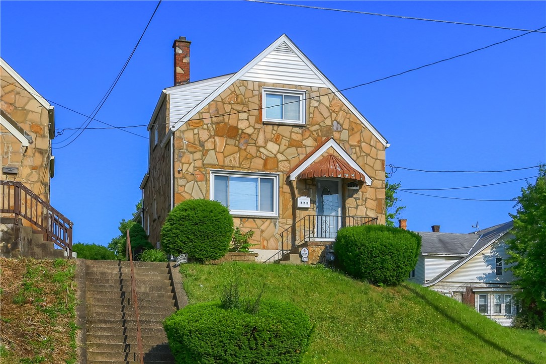 Residential in Clairton 4