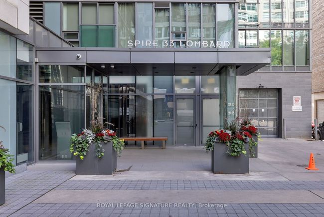 2006 - 33 Lombard St, Condo with 2 bedrooms, 2 bathrooms and 1 parking in Toronto ON | Image 21