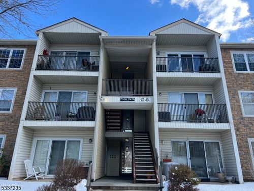 260 Robertson Way, Lincoln Park, NJ, 07035-1858 | Card Image