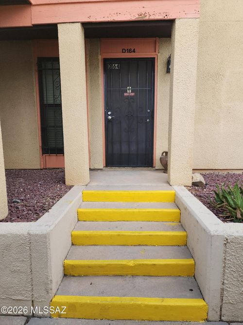 d164-1620 N Wilmot Rd, Tucson, AZ, 85712-4457 | Card Image