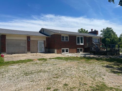 3601 E Thomas Hill Rd, STURGEON, MO, 65284-9133 | Card Image