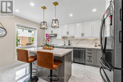 306-19 Liszt Gate, Toronto (Hillcrest Village), ON, M2H1G6 | Card Image