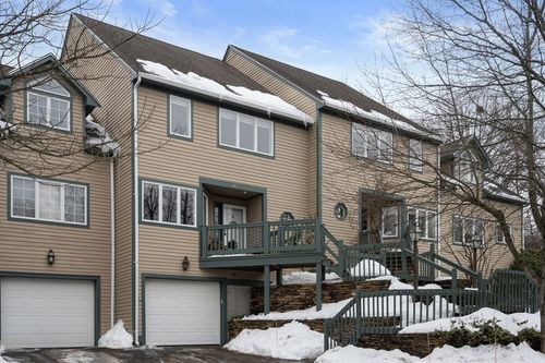 24-24 Lebeaux Dr, Shrewsbury, MA, 01545-3300 | Card Image