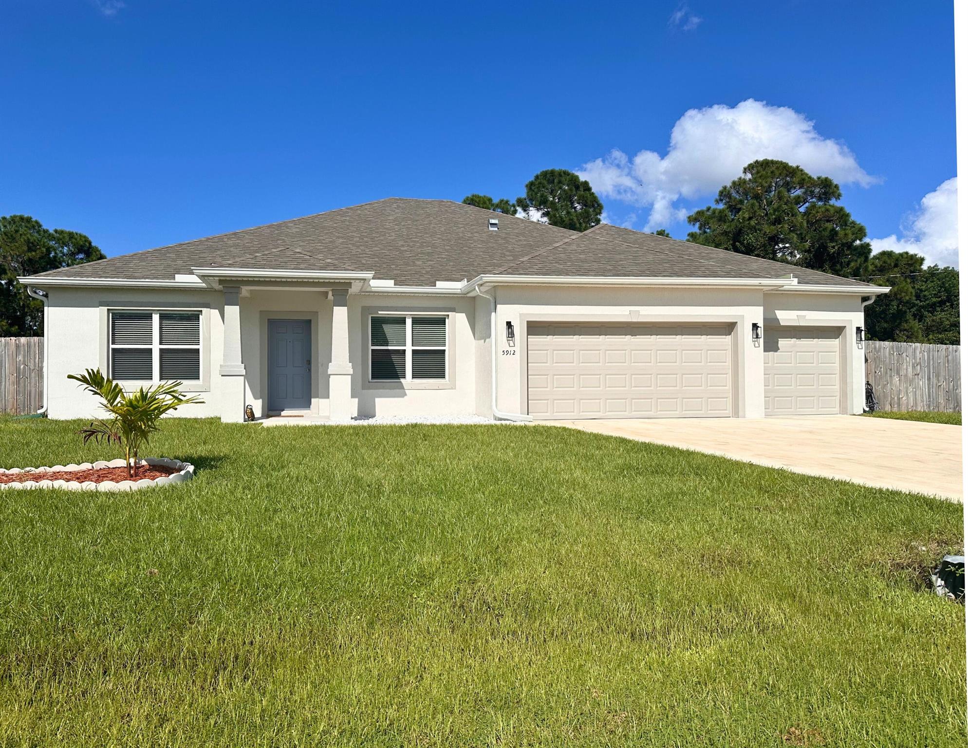 Hann Dr, Port Street Lucie, FL 34986