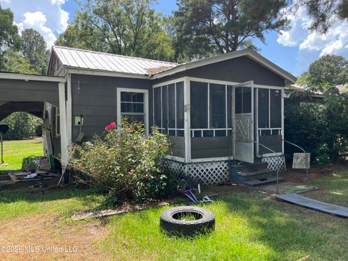 122 Stowell St, Hazlehurst, MS, 39083-3543 | Card Image