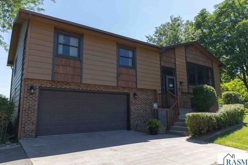 207 Sw Maple Avenue, Elysian, MN, 56028 | Card Image