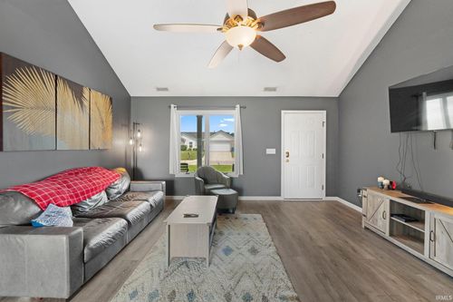 16320 Sunflower Blvd, Harlan, IN, 46743-7547 | Card Image