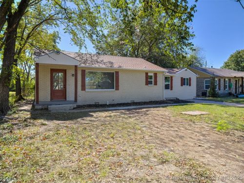 6514 E Pine Pl, Tulsa, OK, 74115-4609 | Card Image