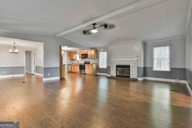 8444 Forrest Rd, House other with 3 bedrooms, 2 bathrooms and 2 parking in Grantville GA | Image 7