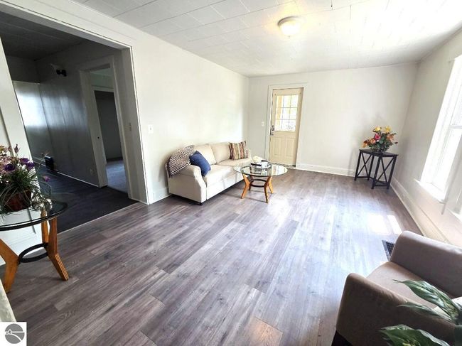 600 S Franklin St, House other with 5 bedrooms, 2 bathrooms and null parking in Mt. Pleasant MI | Image 4