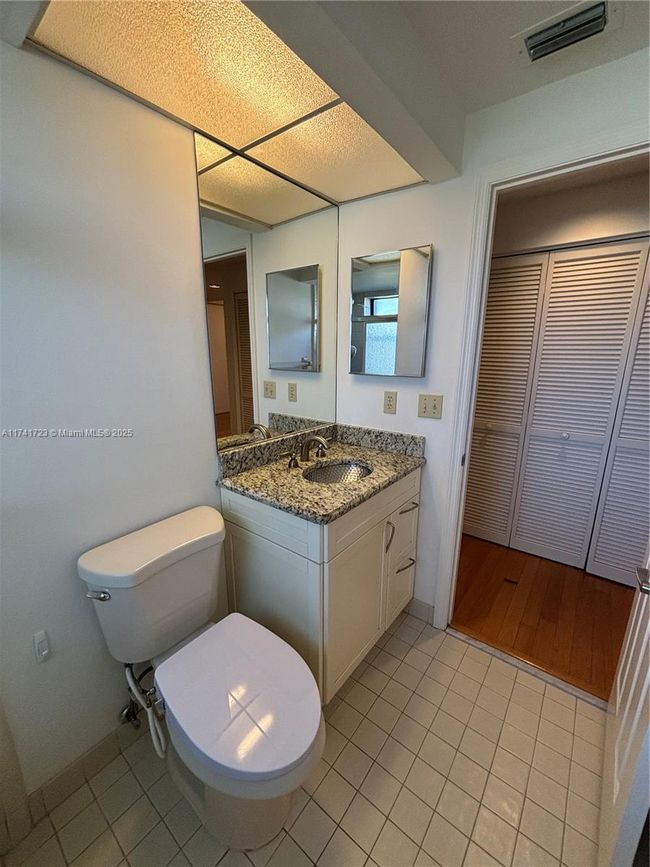 APT-9 - 6041 Se Landing Way, Condo with 3 bedrooms, 2 bathrooms and null parking in Stuart FL | Image 20