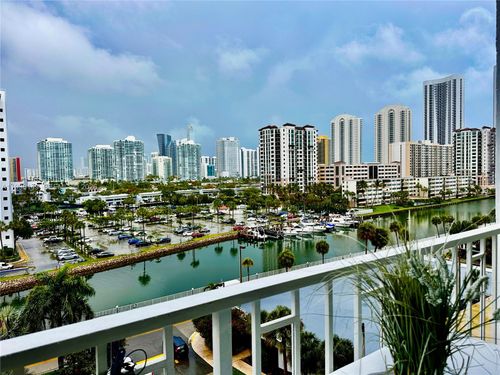 apt-717-500 Bayview Dr, Sunny Isles Beach, FL, 33160-4777 | Card Image