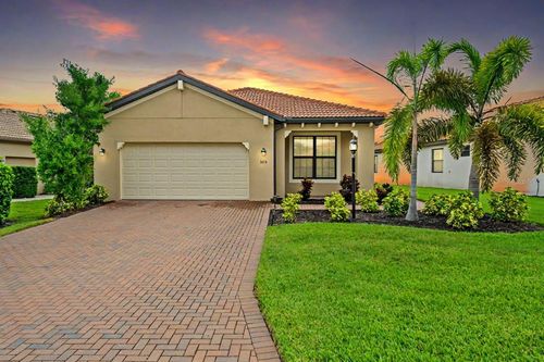 5115 Tobermory Way, BRADENTON, FL, 34211-8454 | Card Image