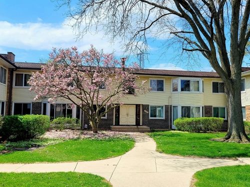 5-3030 Roberts Dr, Woodridge, IL, 60517-1537 | Card Image