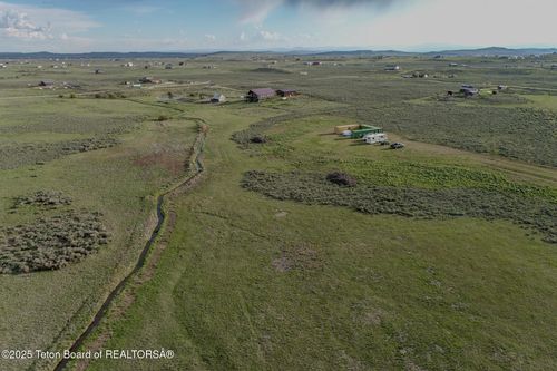 16 W Geronimo Lane, Daniel, WY, 83115 | Card Image