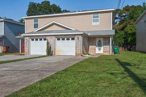 2125 Tom St, Navarre, FL, 32566-3304 | Card Image