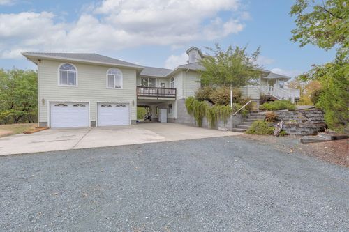103 Eden Dr, Grants Pass, OR, 97526-7728 | Card Image