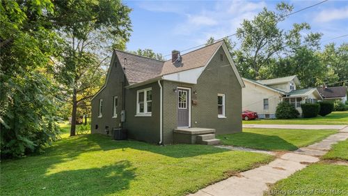 404 Se Second, Paoli, IN, 47454 | Card Image