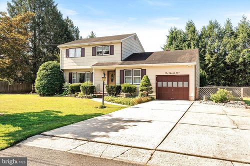 125 Laura Ave, Hamilton, NJ, 08619-2023 | Card Image