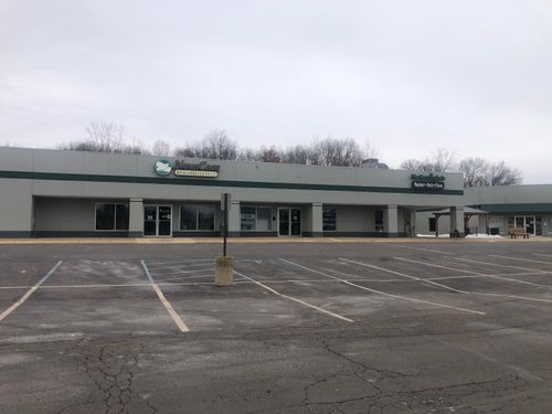 1583-15811583 Capital Ave Ne, Battle Creek, MI, 49017-5381 | Card Image