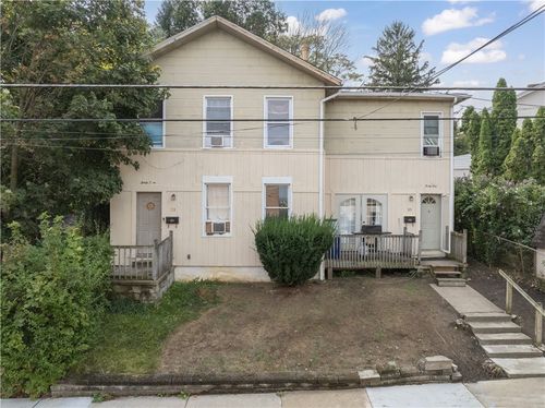 35 Greenbush St, Mt Washington, PA, 15211-2023 | Card Image