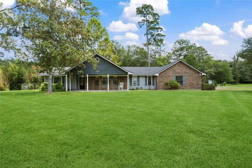 83 County Road 3189c, Cleveland, TX, 77327-4583 | Card Image