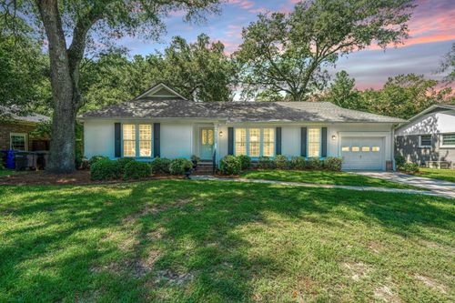 1212 Old Wanus Dr, Mount Pleasant, SC, 29464-5204 | Card Image