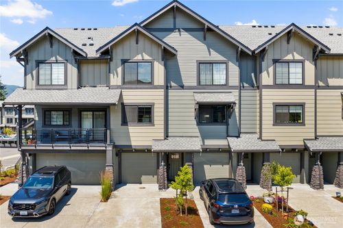 1177 Shoreline Way Se, North Bend, WA, 98045-5800 | Card Image