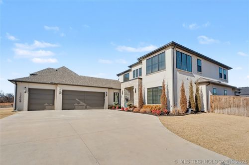 12668 S Fulton Ave, Bixby, OK, 74008 | Card Image