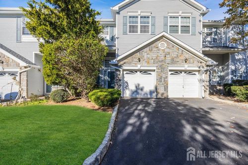 131-9 Rozalyn Ln, Laurence Harbor, NJ, 08879-2913 | Card Image