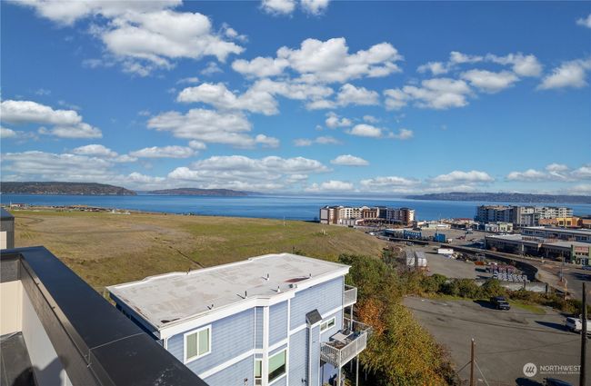 5129 N Bennett St, Townhouse with 3 bedrooms, 3 bathrooms and 1 parking in Ruston WA | Image 4