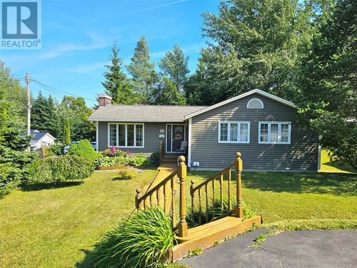 83 Country Rd, Corner Brook, NL, A2H4M1 | Card Image