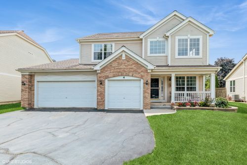 4 Litchfield Ct, Lake In The Hills, IL, 60156-5954 | Card Image