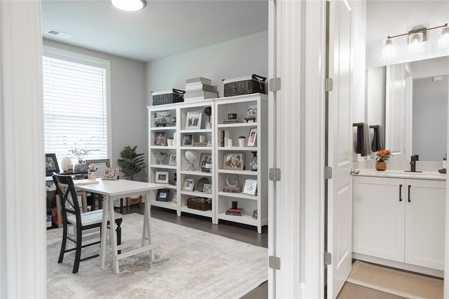 4th Bedroom/Office | Image 8