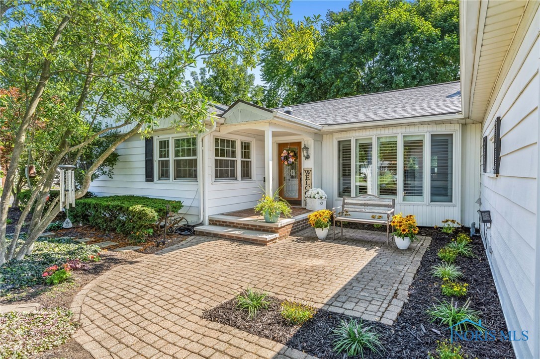 Eastview Dr, Findlay, OH 45840