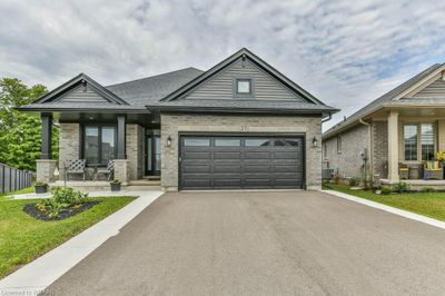 27 Keba Cres, House other with 5 bedrooms, 3 bathrooms and 6 parking in Tillsonburg ON | Image 2